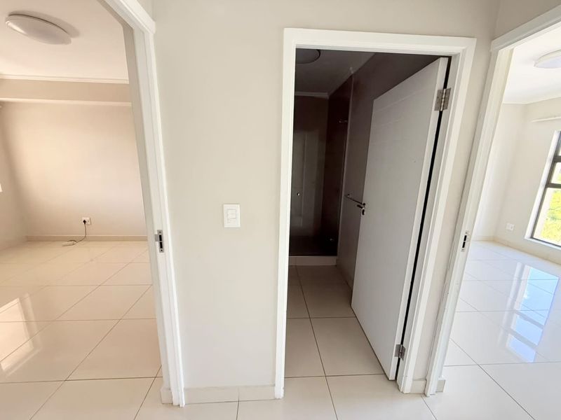 2 Bedroom apartment to let in Umhlanga Ridge - Photo 8