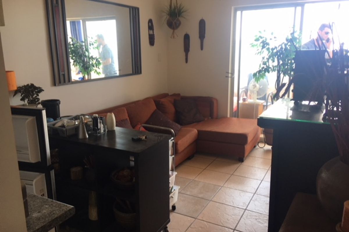 CENTRAL BACHELOR APARTMENT FOR SALE - Photo 3