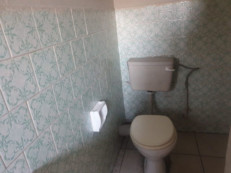 8 Bedroom house for sale in Brakpan - Photo 8