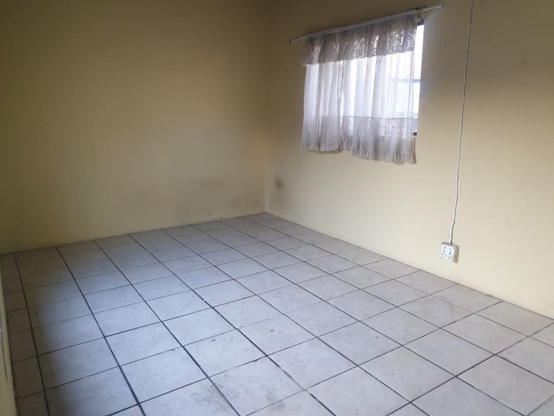 8 Bedroom house for sale in Brakpan - Photo 3