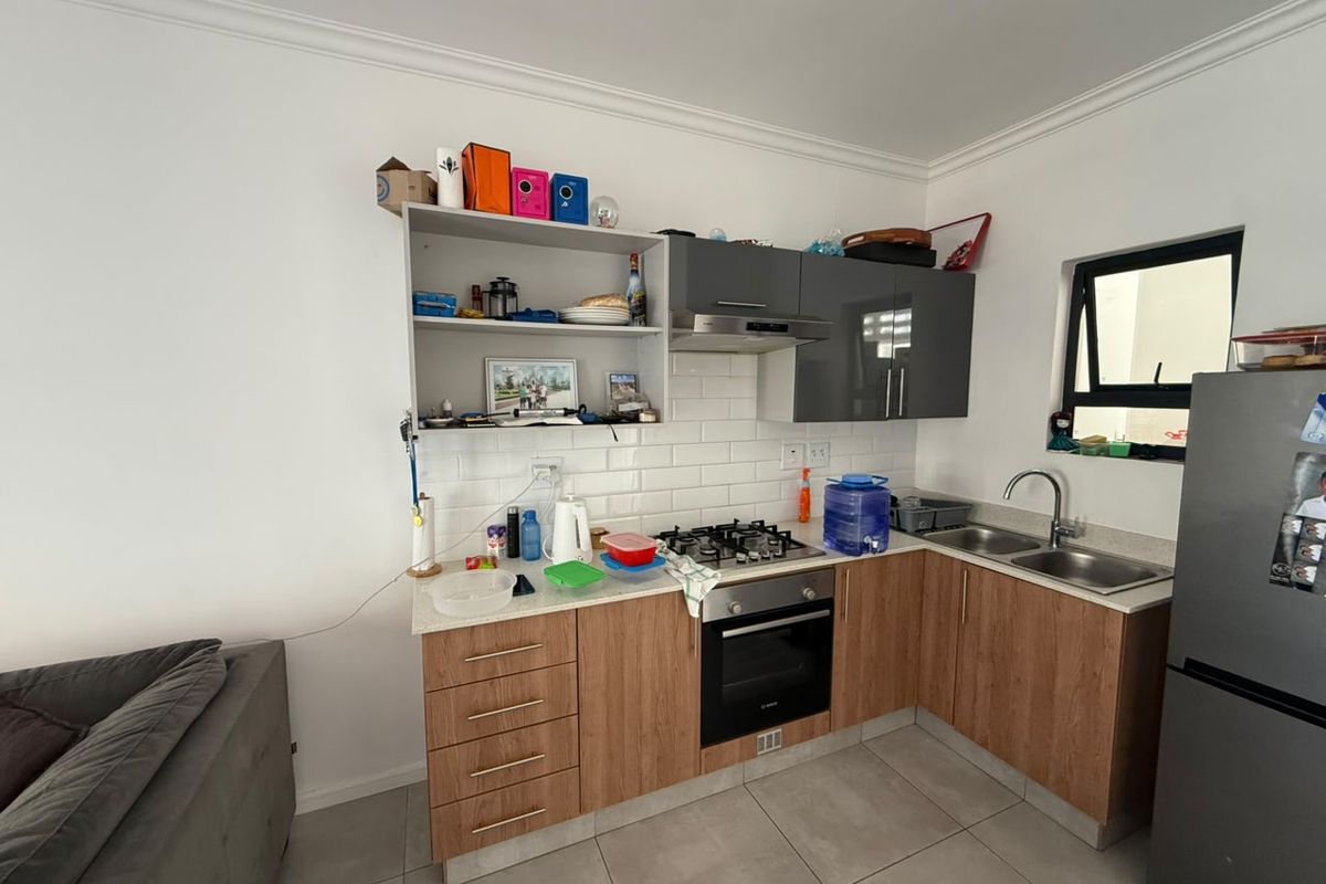 Modern 2 Bedroom, 2 Bathroom Apartment for Sale in Summer Ridge, Umhlanga Ridge - Photo 2