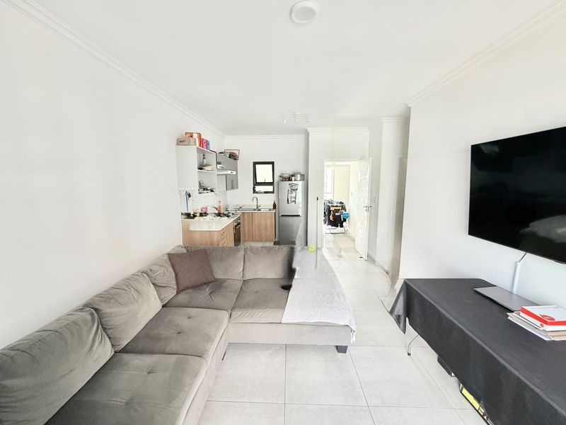 Modern 2 Bedroom, 2 Bathroom Apartment for Sale in Summer Ridge, Umhlanga Ridge - Photo 3
