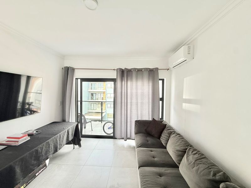 Modern 2 Bedroom, 2 Bathroom Apartment for Sale in Summer Ridge, Umhlanga Ridge - Photo 4