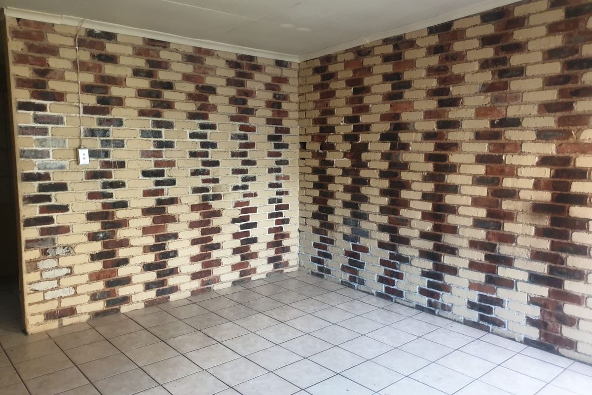 12 Bedroom House For Sale in Brakpan Central - Photo 5