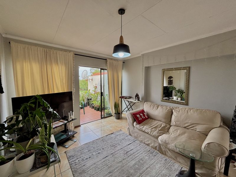 Lock-Up-and-Go Living with Views Across Johannesburg - Photo 8