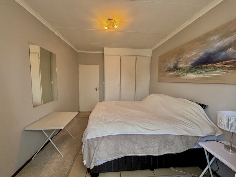 Lock-Up-and-Go Living with Views Across Johannesburg - Photo 9