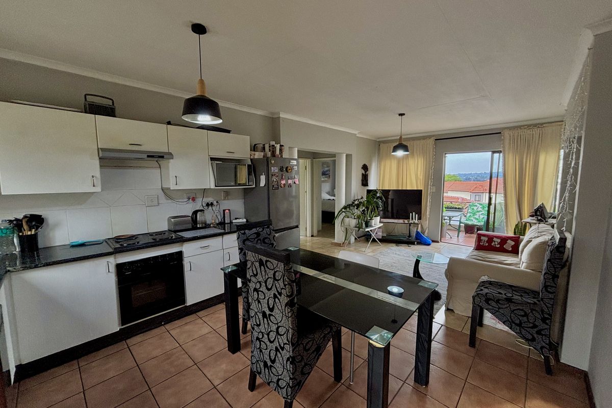 Lock-Up-and-Go Living with Views Across Johannesburg - Photo 3