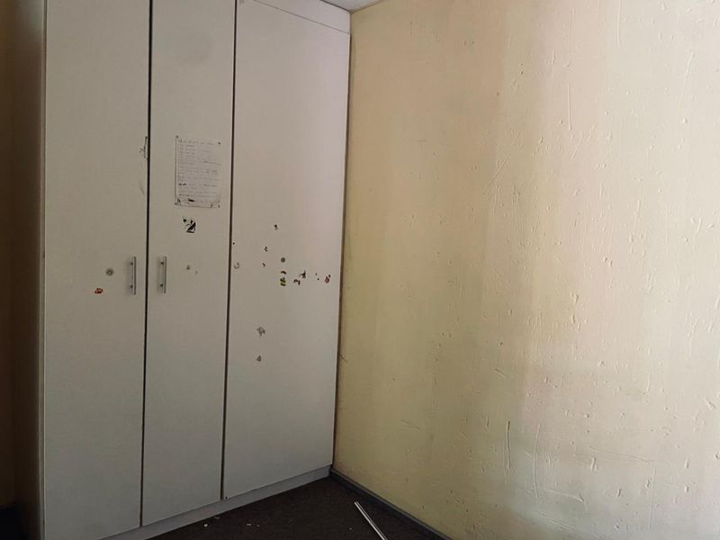 2 Bedroom Ground floor unit for sale - Photo 9