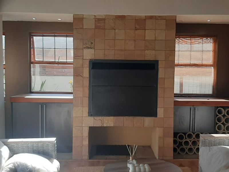 Ultra Modern Home! - Photo 5