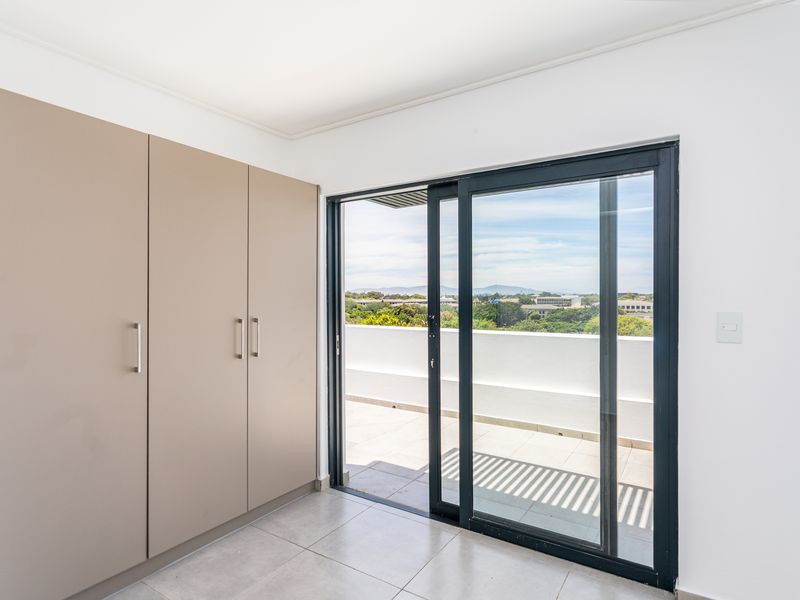 Contemporary 2-Bedroom Apartment for Sale - Photo 8