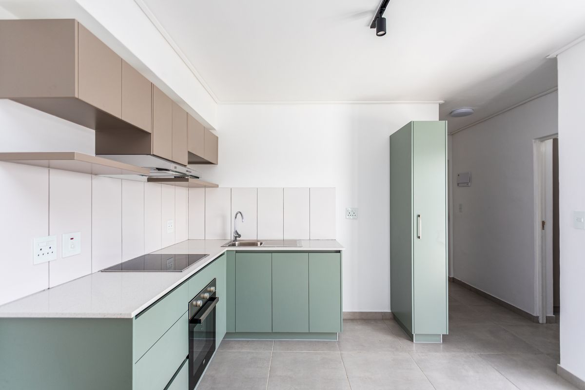 Contemporary 2-Bedroom Apartment for Sale - Photo 3