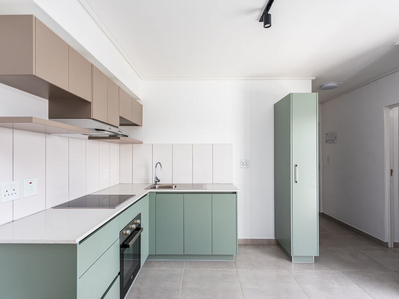 Contemporary 2-Bedroom Apartment for Sale - Photo 3