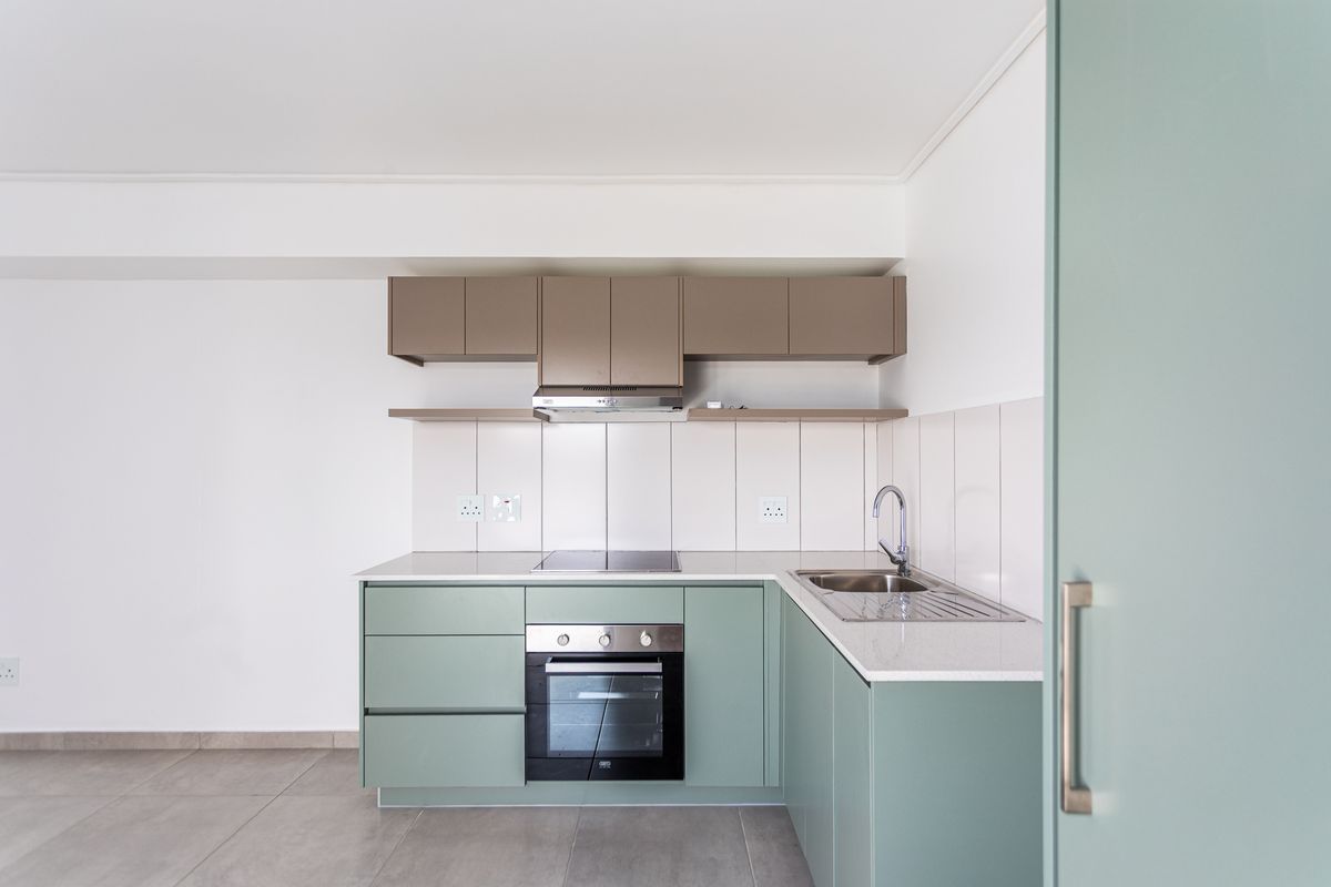 Contemporary 2-Bedroom Apartment for Sale - Photo 4