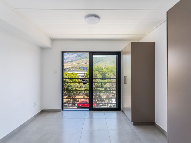 Studio Apartment for Sale - Photo 6