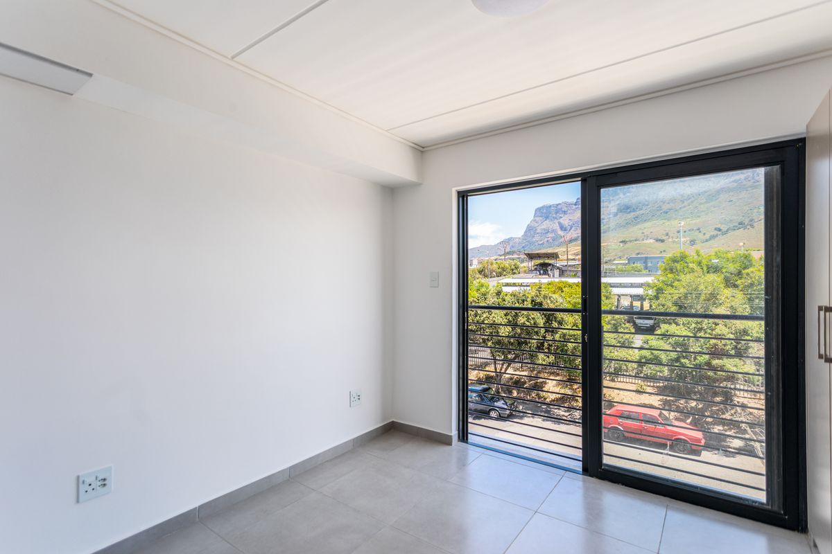 Studio Apartment for Sale - Photo 5