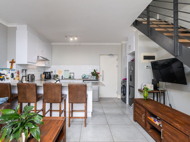 2 Bedroom Duplex Apartment for Sale - Photo 5