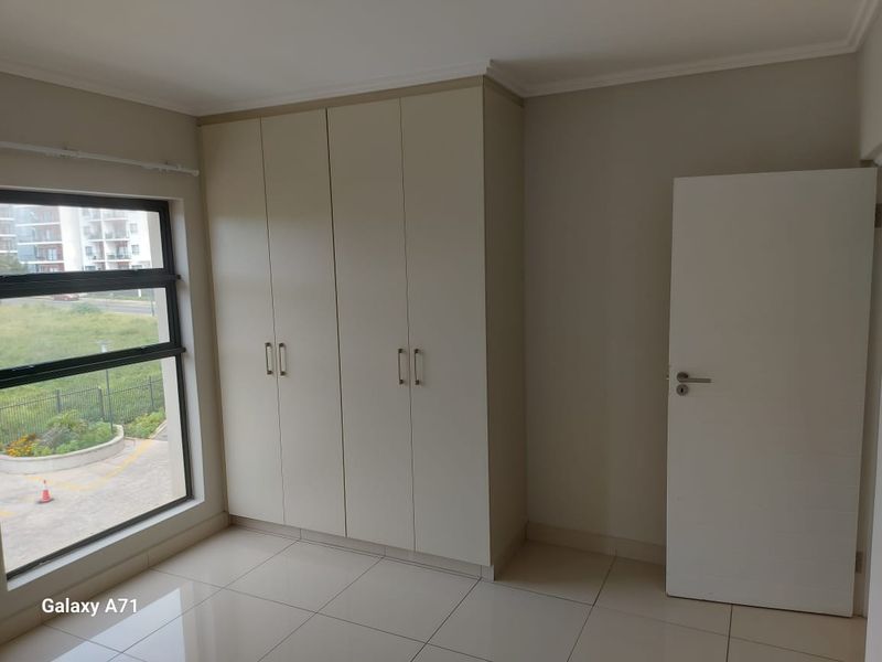 Modern 2-Bedroom Apartment in Ridge Town Central – Prime Location! - Photo 10