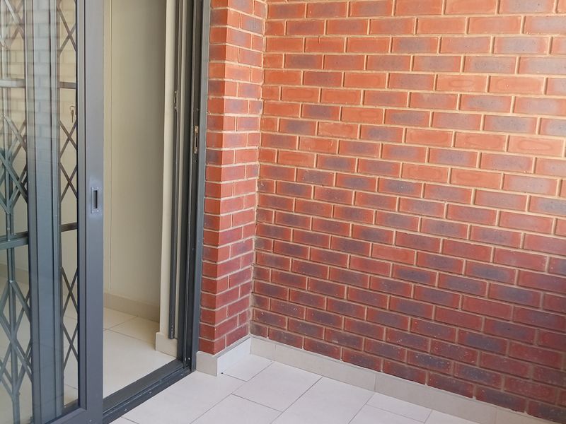 Luxurious 1 Bedroom Apartment in Umhlanga In the famous Ridge Town Central. - Photo 9