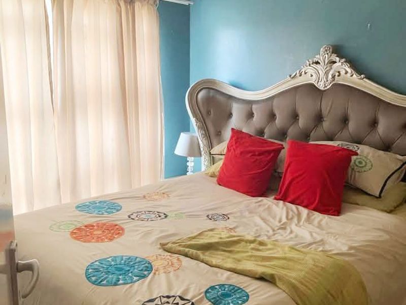 2 BED 1 BATH HOUSE WITH FLATLET FOR SALE - Photo 9
