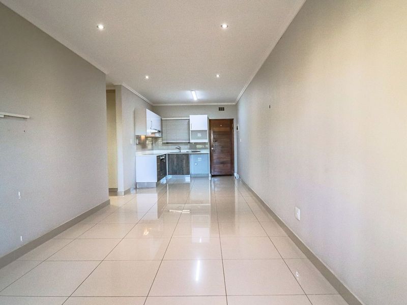 *Modern 1-Bedroom Apartment for Sale – Ridge Town Central, Umhlanga Ridge* - Photo 9