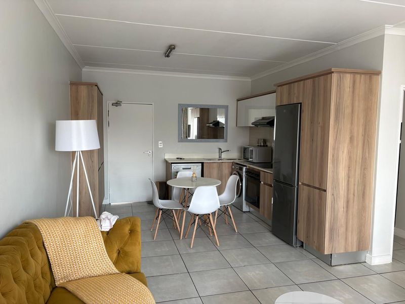 2 Bedroom Apartment - Photo 5