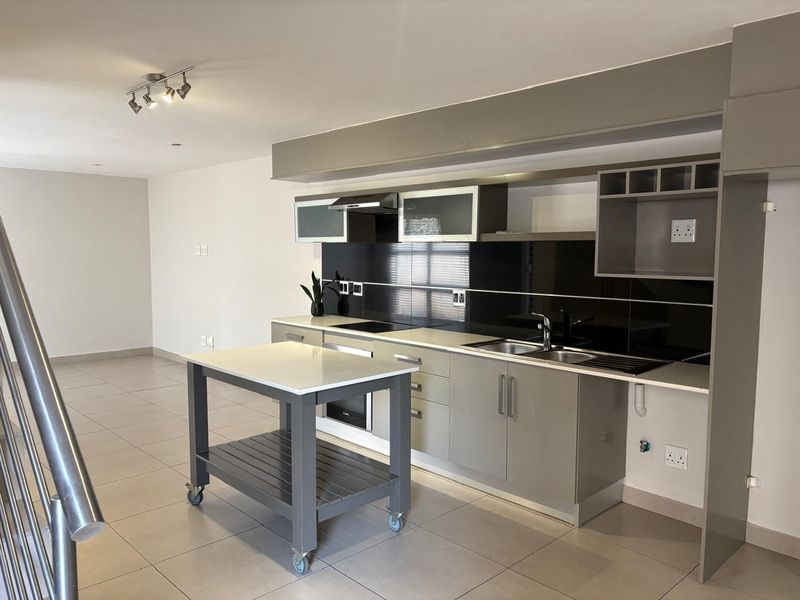 3 Bedroom Duplex - Photo 1