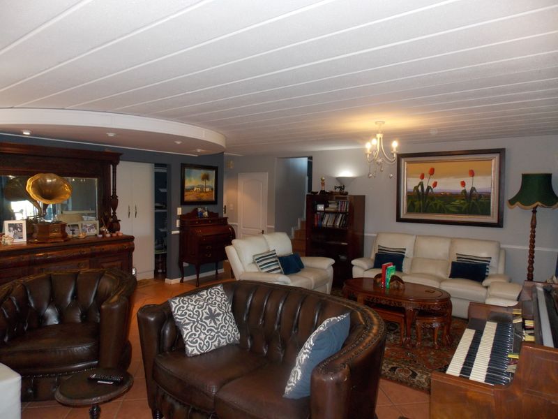THE CROWN JEWEL OF CARIBBEAN BEACH CLUB ESTATE - Photo 6