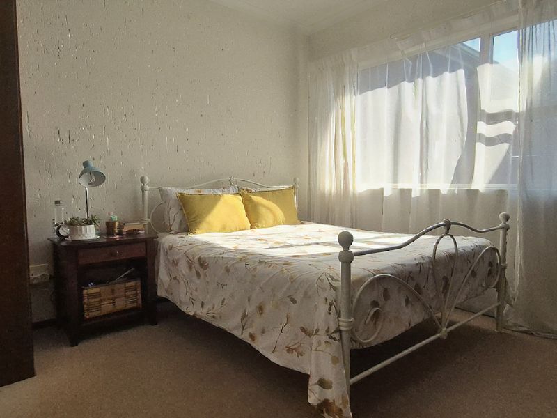 High-Yield Investment: Secure 1-Bedroom Apartment on 3rd Floor with Excellent Existing Tenant - Photo 10