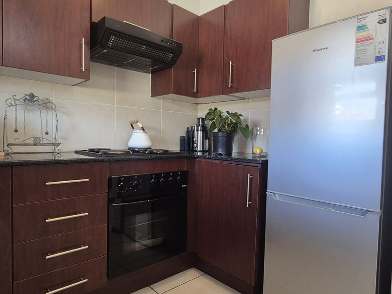 High-Yield Investment: Secure 1-Bedroom Apartment on 3rd Floor with Excellent Existing Tenant - Photo 9