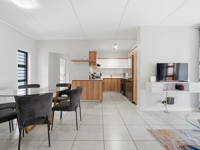 SOLE MANDATE | Experience the Best of Ballito Hills Living - Photo 1