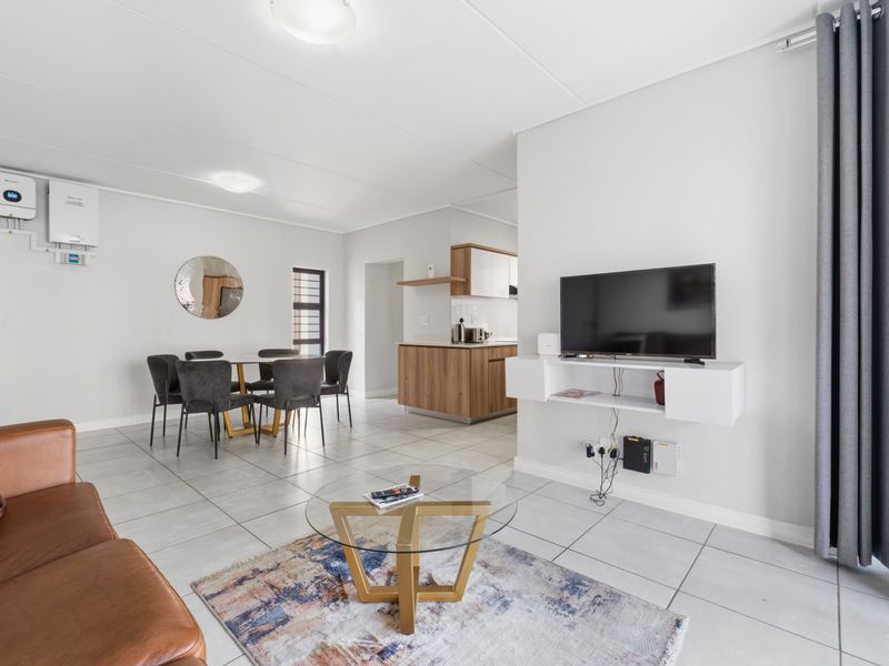SOLE MANDATE | Experience the Best of Ballito Hills Living - Photo 3
