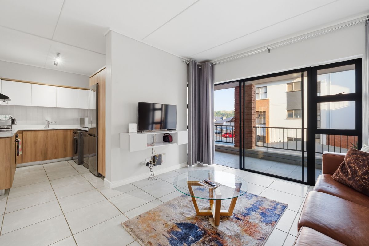 SOLE MANDATE | Experience the Best of Ballito Hills Living - Photo 2