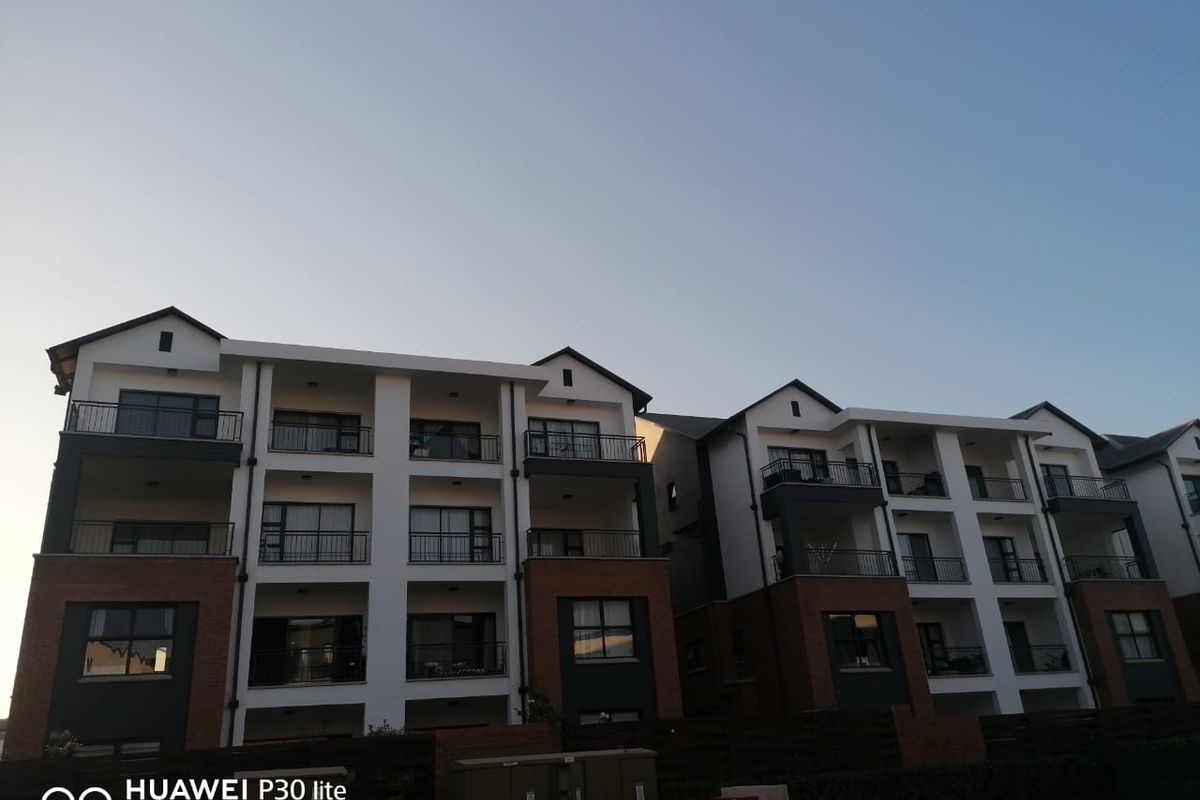 Apartment Rental Monthly In Pretoria - Photo 4