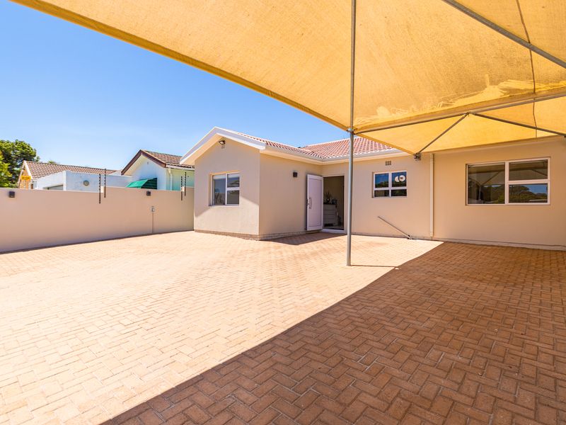 Beautifully Renovated 4-Bedroom Family Home with Pool, Security & Exceptional Outdoor Living - Photo 2