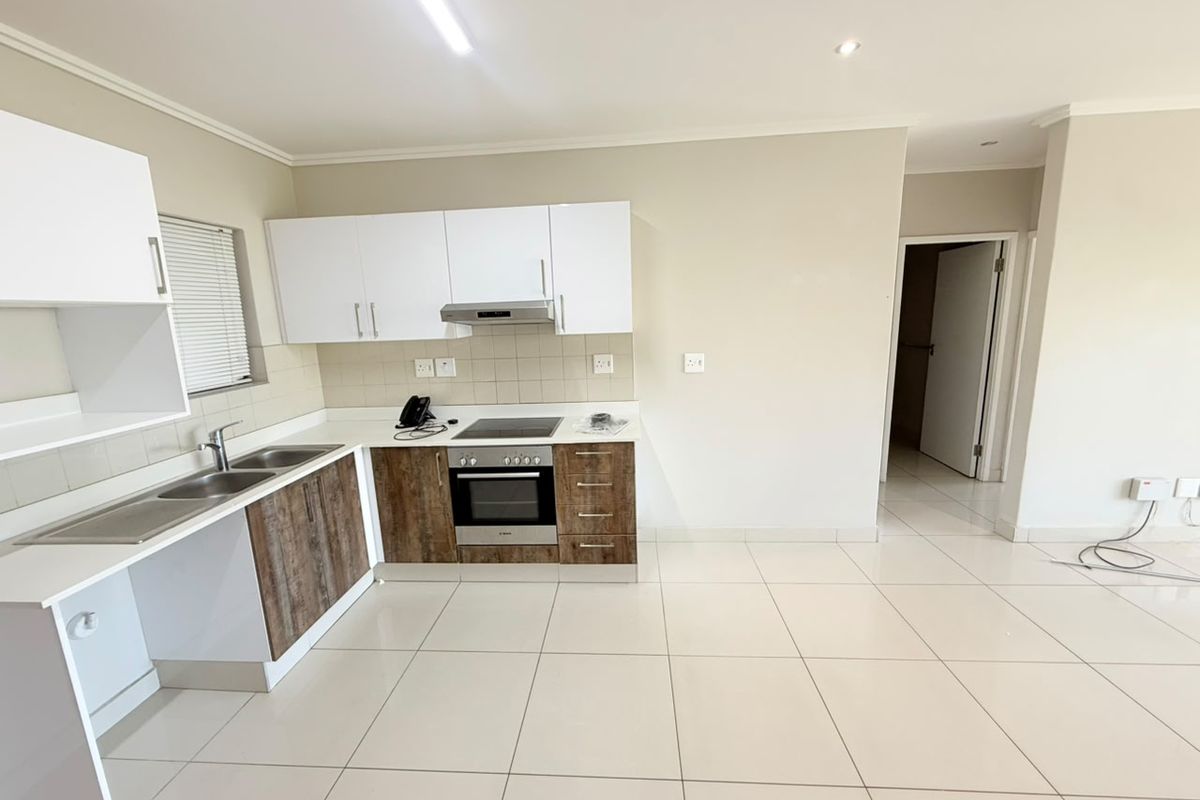 Modern 2-Bedroom Apartment to Rent in Ridge Town Central, Umhlanga - Photo 3