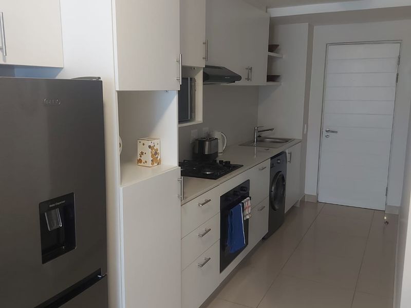 Modern 2-bedroom in the heart of Umhlanga Ridge. - Photo 7