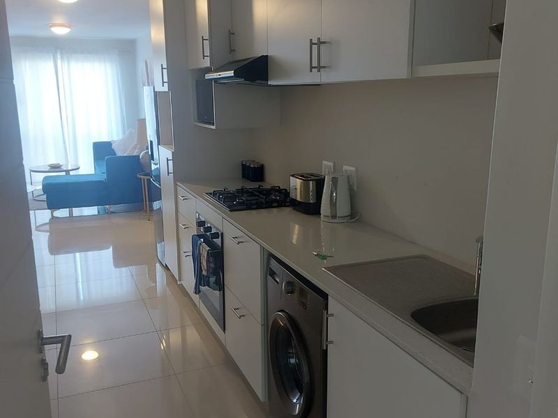 Modern 2-bedroom in the heart of Umhlanga Ridge. - Photo 6