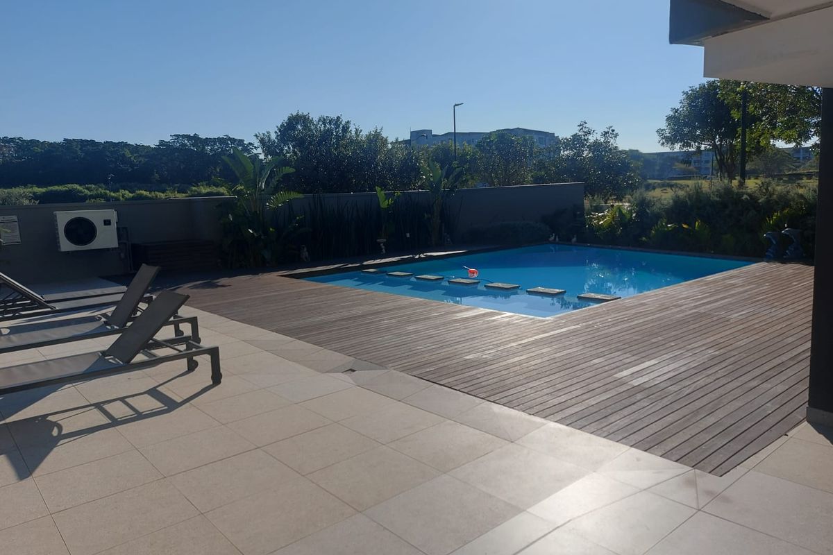 Modern 2-bedroom in the heart of Umhlanga Ridge. - Photo 3