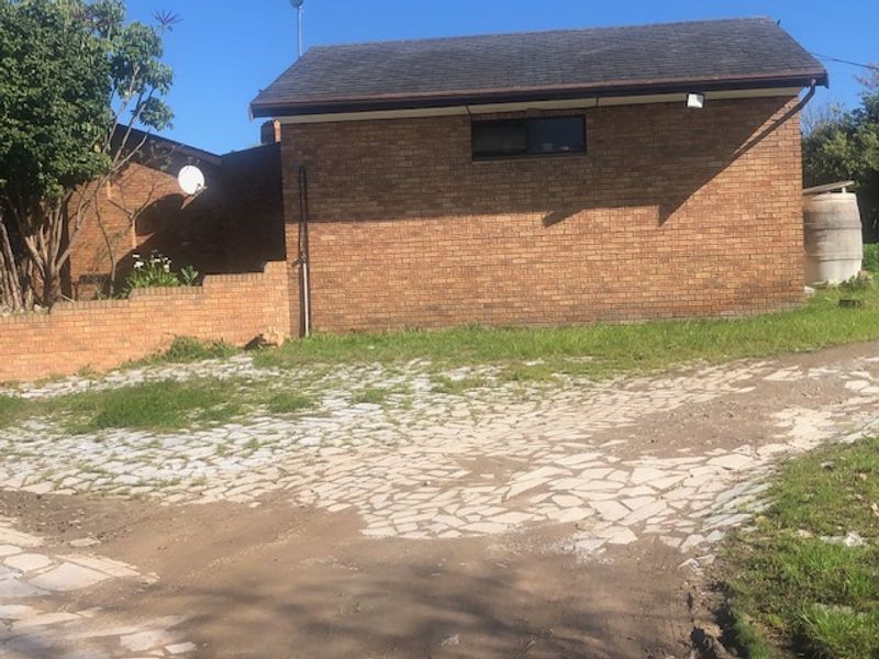 Botfontein Small Holdings – 4-Bedroom Country Property to Rent - Photo 9