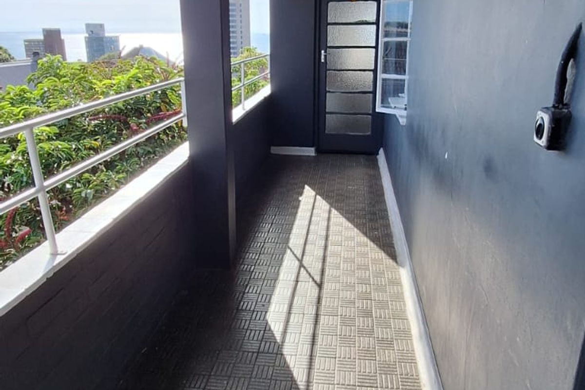 CALLING ALL INVESTORS : ESTABLISHED STUDENT ACCOMMODATION FULLY ACCREDITED WITH NSFAS - Photo 4