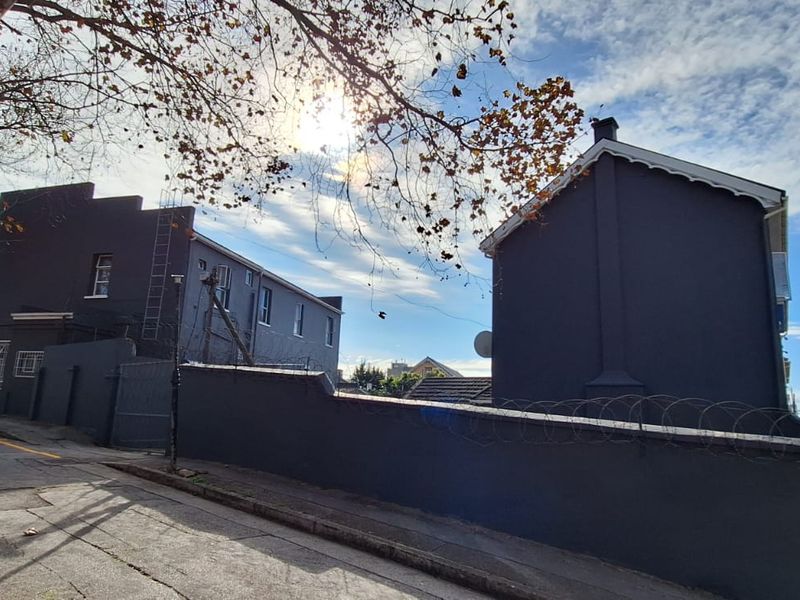 CALLING ALL INVESTORS : ESTABLISHED STUDENT ACCOMMODATION FULLY ACCREDITED WITH NSFAS - Photo 2