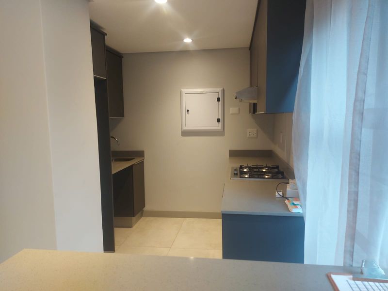 Luxury Studio Apartment in Umhlanga Ridgeside - Photo 7