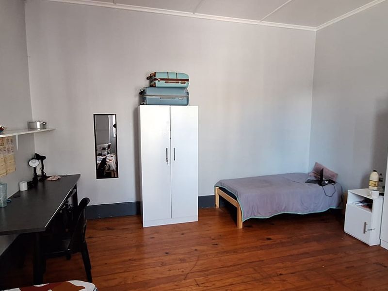 CALLING ALL INVESTORS : ESTABLISHED STUDENT ACCOMMODATION FULLY ACCREDITED WITH NSFAS - Photo 8