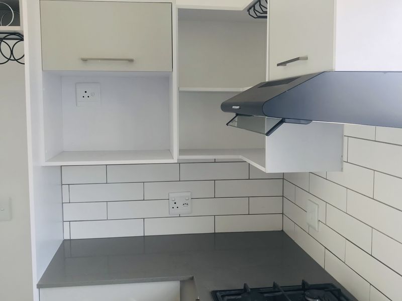 Simplex For Sale In Kempton Park - Photo 6