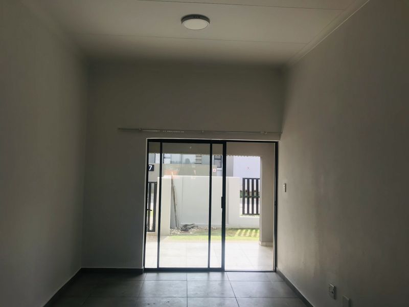 Simplex For Sale In Kempton Park - Photo 4