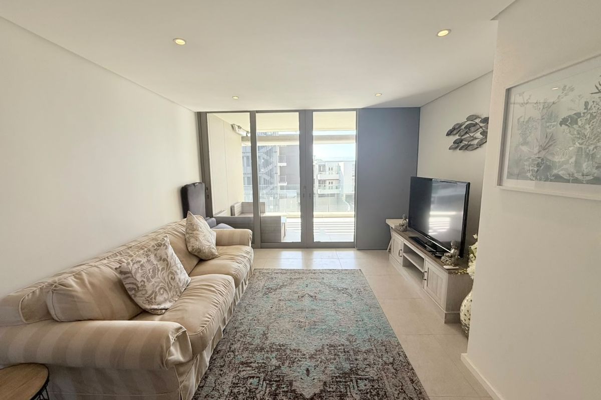 2 Bedroom Apartment For Sale in OceanDune, Sibaya - Photo 5