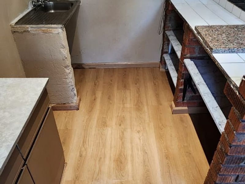 2 bedroom flat - Photo 4