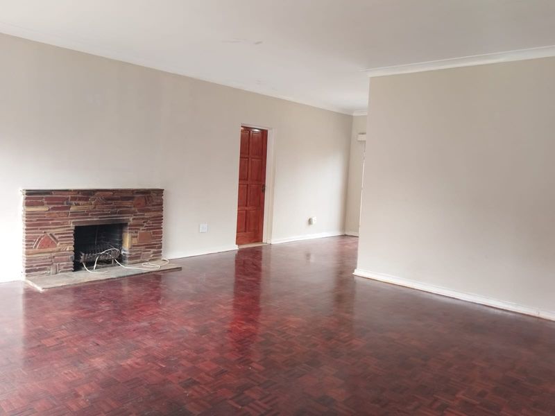3 Bedroom House to Rent @ Rembrandt park - Photo 8