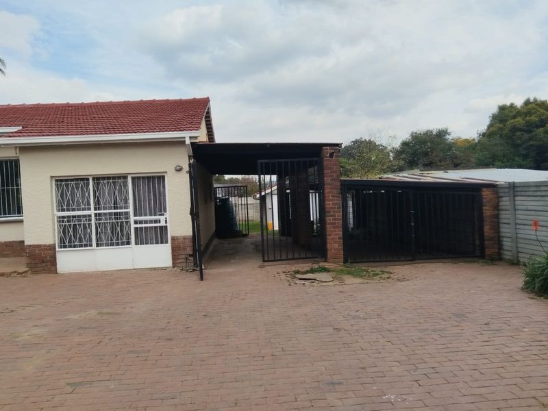 3 Bedroom House to Rent @ Rembrandt park - Photo 7
