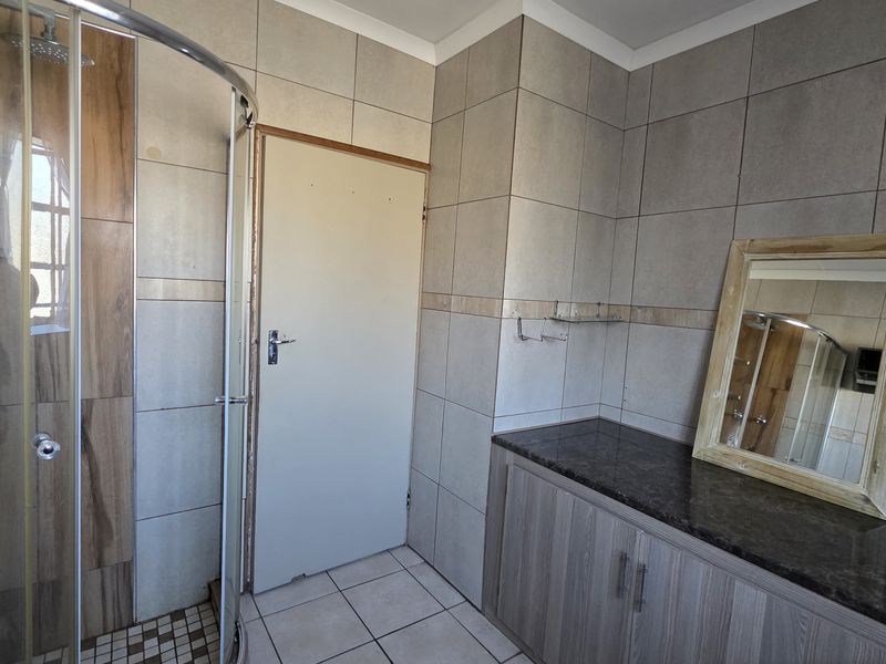 4 Bedroom Family Home in Sought-After Ferryvale, Nigel - Photo 8